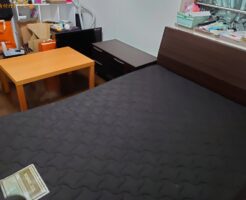 【松山市木屋町】マットレス付きベッド、テーブル、家具等の回収