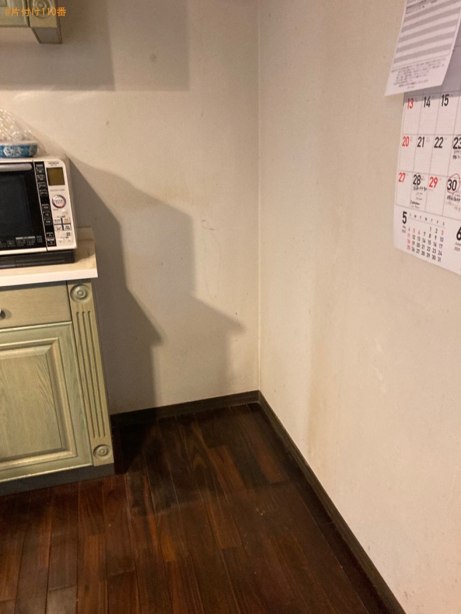 家具（ソファー、鏡台、テレビ、冷蔵庫）の移動と設置ご依頼
