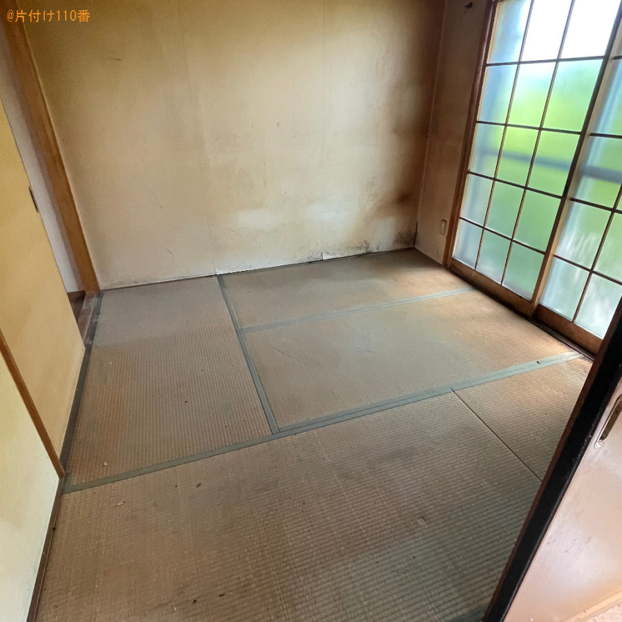 冷蔵庫、テレビ、洗濯機、タンス、布団、衣類、テーブル等の回収